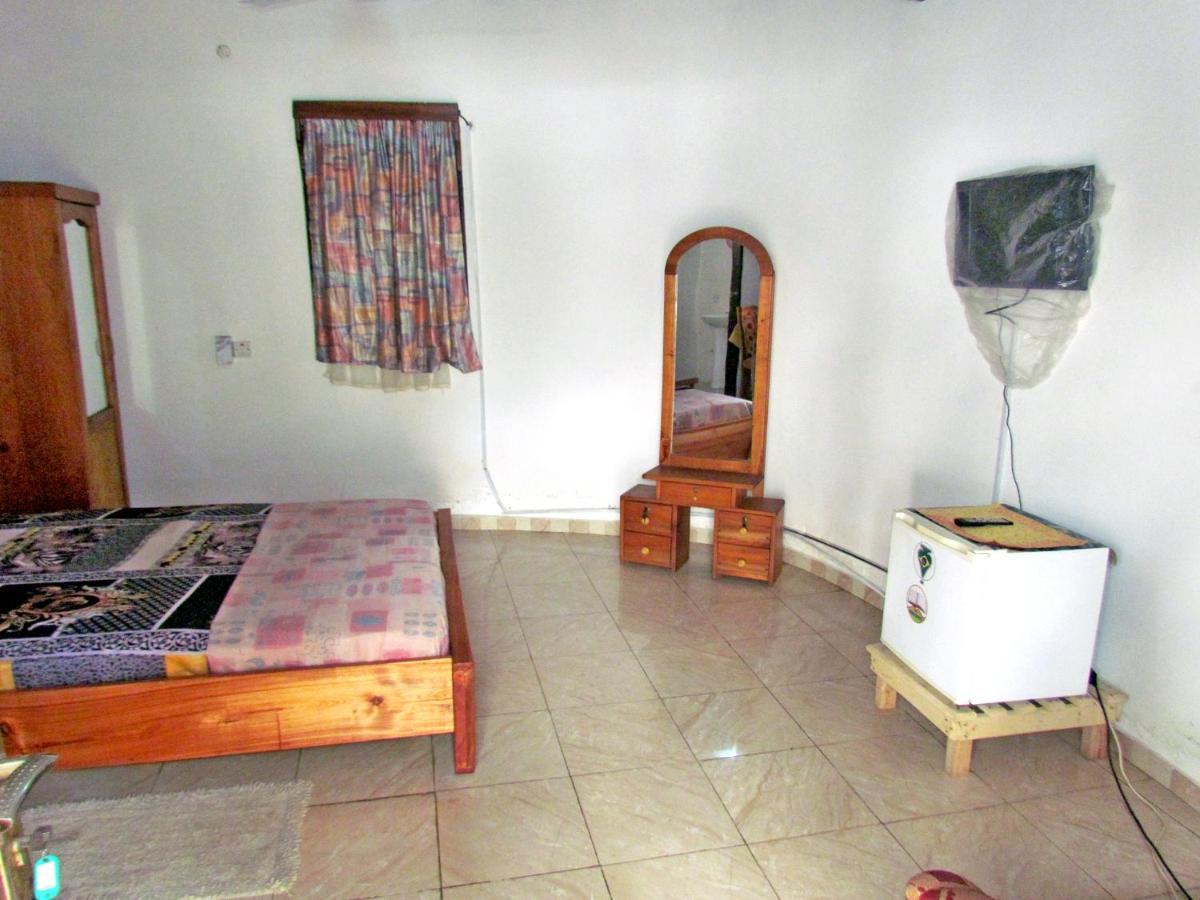 Comfort Beach Resort Biriwa Eksteriør bilde